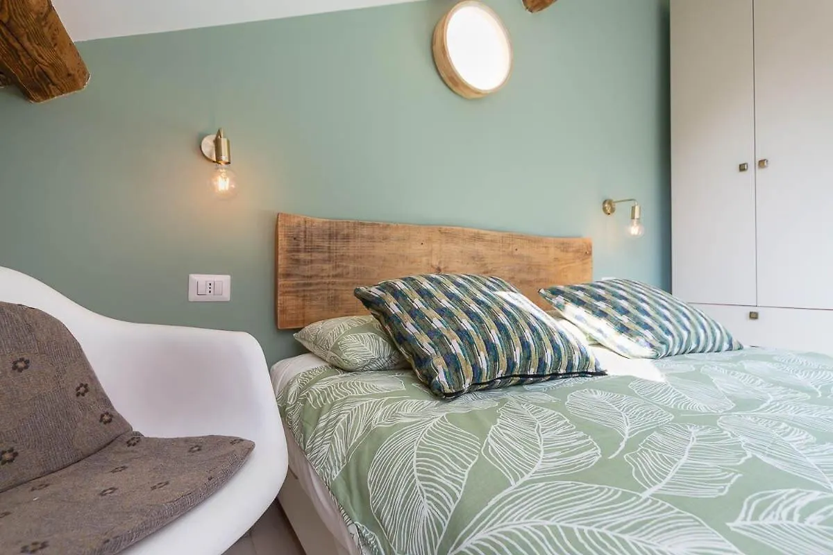 Apartment Central Station Comfort Suite - Duomo 15 Min Milan Italy