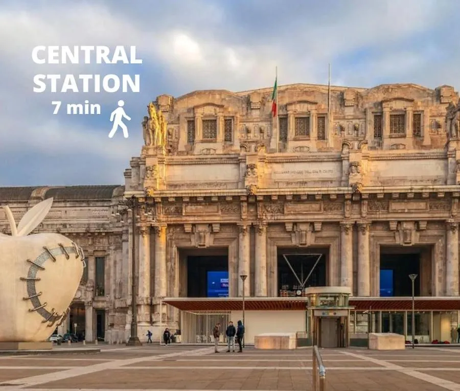 Central Station Comfort Suite - Duomo 15 Min Milan Apartment